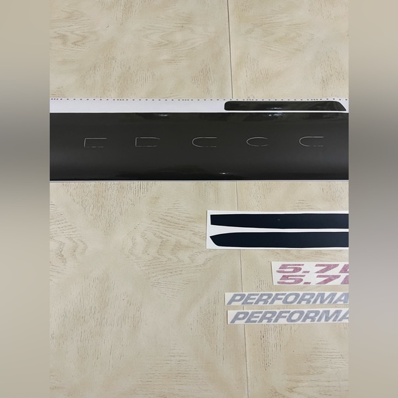 Dodge Charger Seventh Generation (2011-2014) taillight, brake light tint, sticke - Picture 7 of 9